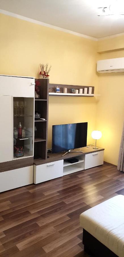 Lili Novigrad Istria